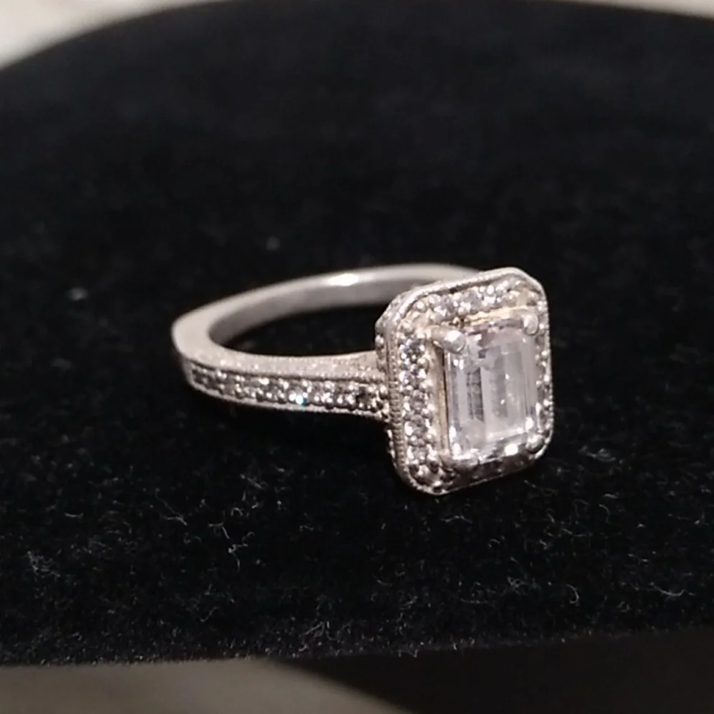 FINAL SALE! Stunning Sterling Silver 925 Cz Ring ๐ Size 7 - Picture 11 of 14